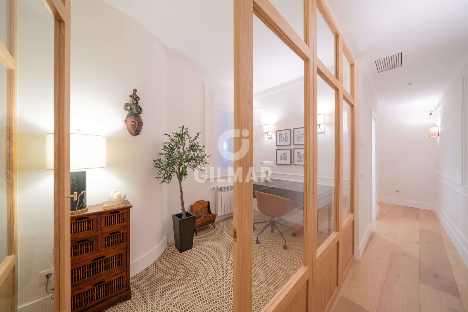 4 slaapkamer Flat te koop in Madrid stad - € 1.070.000 (Ref: 9221439)