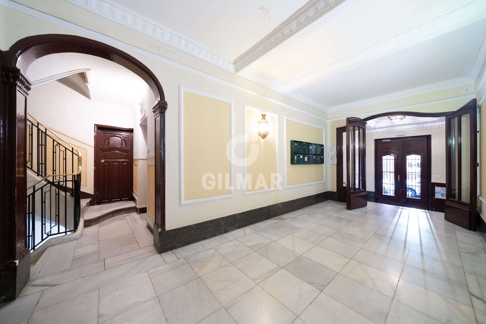 4 slaapkamer Flat te koop in Madrid stad - € 1.070.000 (Ref: 9221439)