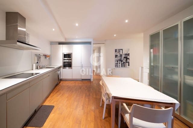 2 soveværelse Lejlighed til salg i Universidad, Madrid by - € 1.200.000 (Ref: 9221440)