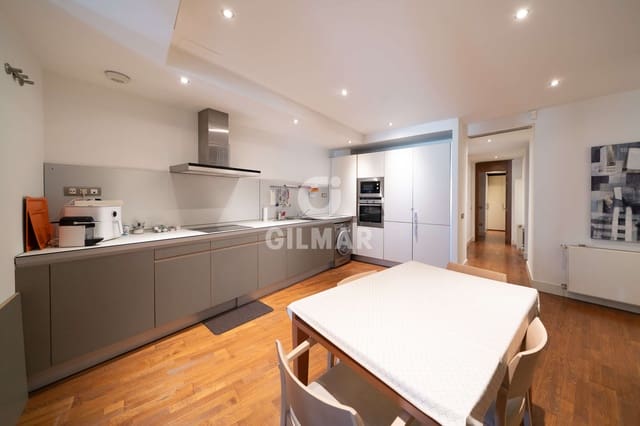 2 soveværelse Lejlighed til salg i Universidad, Madrid by - € 1.200.000 (Ref: 9221440)