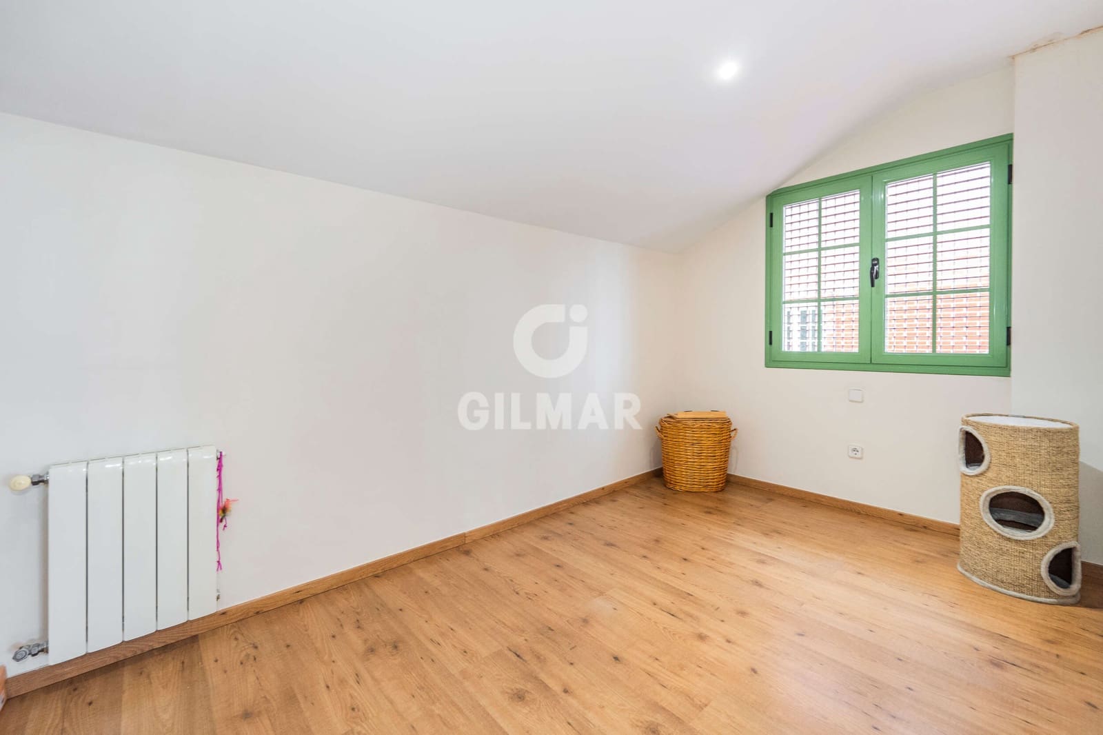 5 soveværelse Semi-Rækkehus til salg i Madrid by med garage - € 1.250.000 (Ref: 9223653)