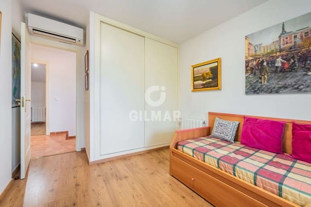 5 bedroom Semi-detached Villa for sale in Palomas, Madrid city with garage - € 1,250,000 (Ref: 9223653)