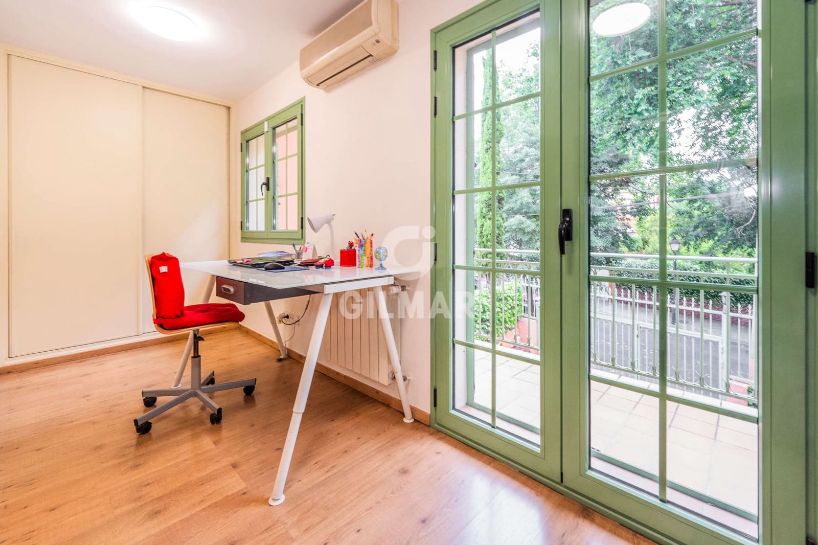 5 soveværelse Semi-Rækkehus til salg i Madrid by med garage - € 1.250.000 (Ref: 9223653)