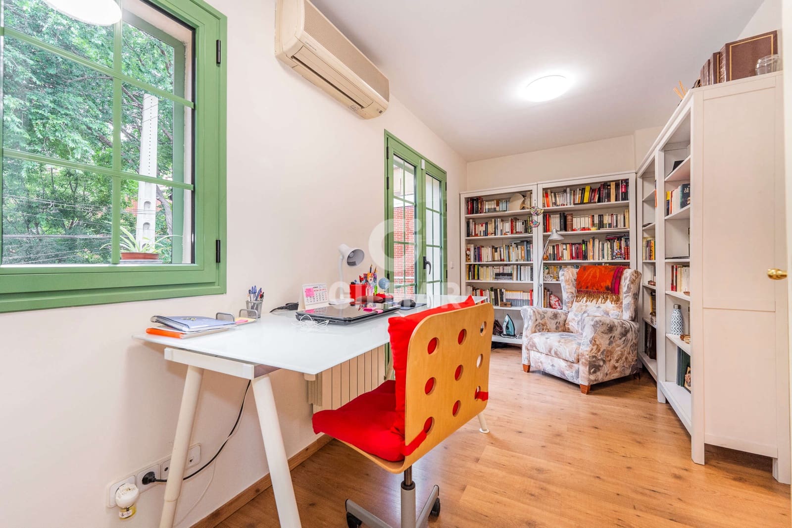 5 soveværelse Semi-Rækkehus til salg i Madrid by med garage - € 1.250.000 (Ref: 9223653)