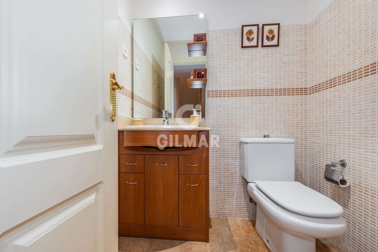 5 soveværelse Semi-Rækkehus til salg i Madrid by med garage - € 1.250.000 (Ref: 9223653)