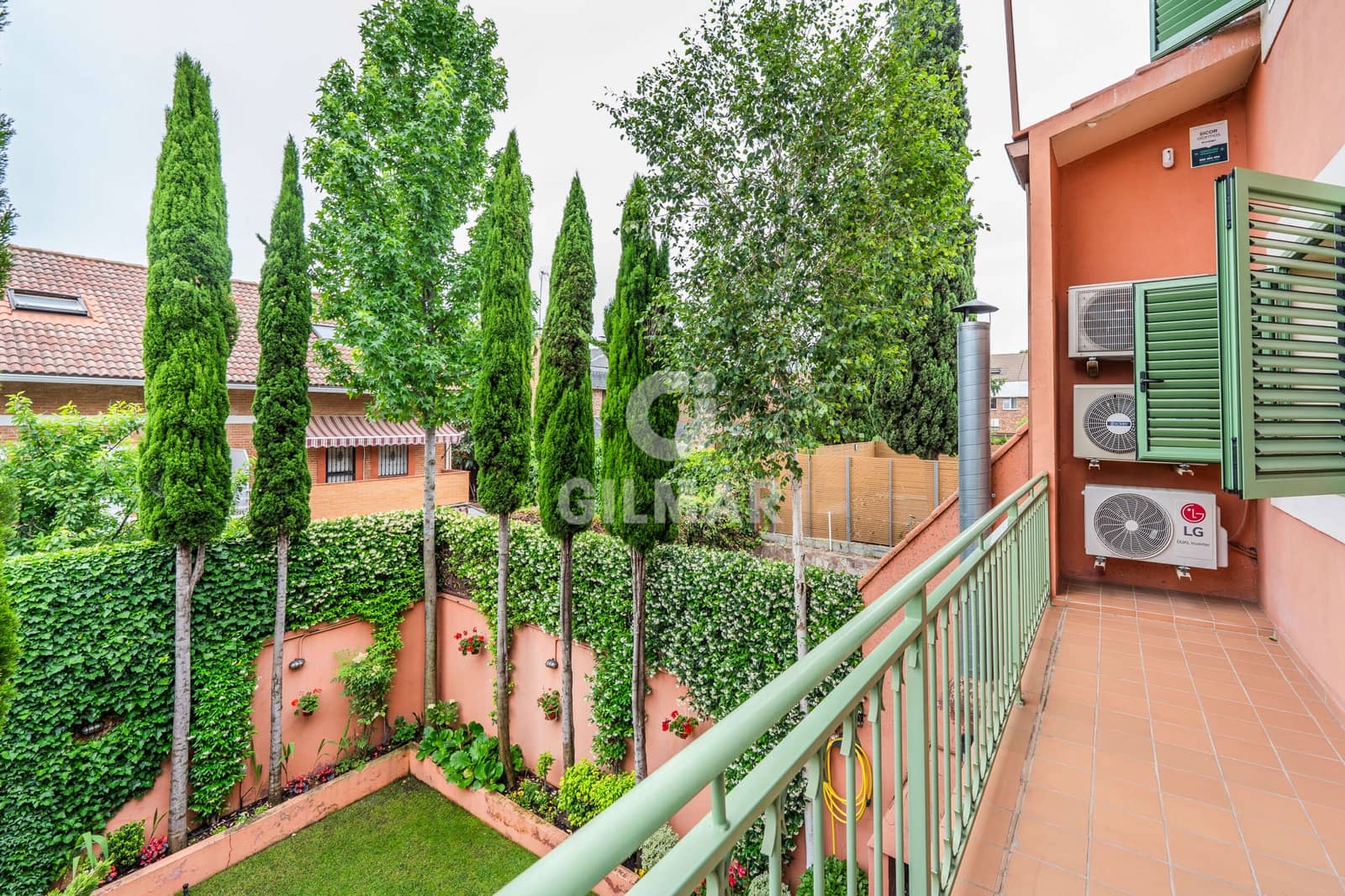 5 soveværelse Semi-Rækkehus til salg i Madrid by med garage - € 1.250.000 (Ref: 9223653)