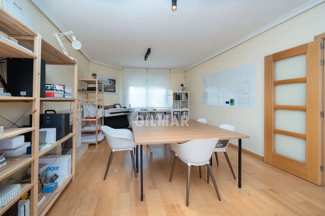 4 bedroom Villa for sale in Rejas, Madrid city with pool garage - € 999,000 (Ref: 9223654)