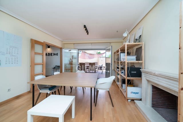 4 bedroom Villa for sale in Rejas, Madrid city with pool garage - € 999,000 (Ref: 9223654)