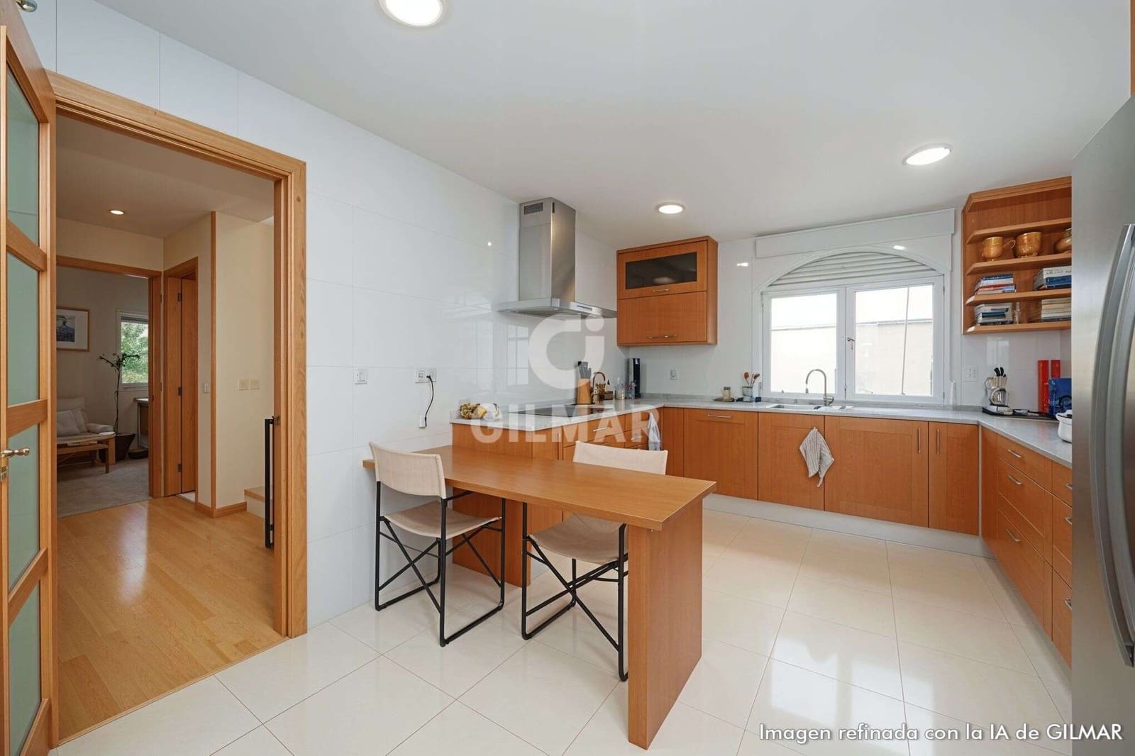 4 bedroom Villa for sale in Madrid city with pool garage - € 999,000 (Ref: 9223654)