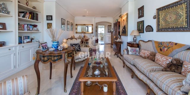 3 bedroom Flat for sale in Piovera, Madrid city with pool garage - € 1,250,000 (Ref: 9223655)