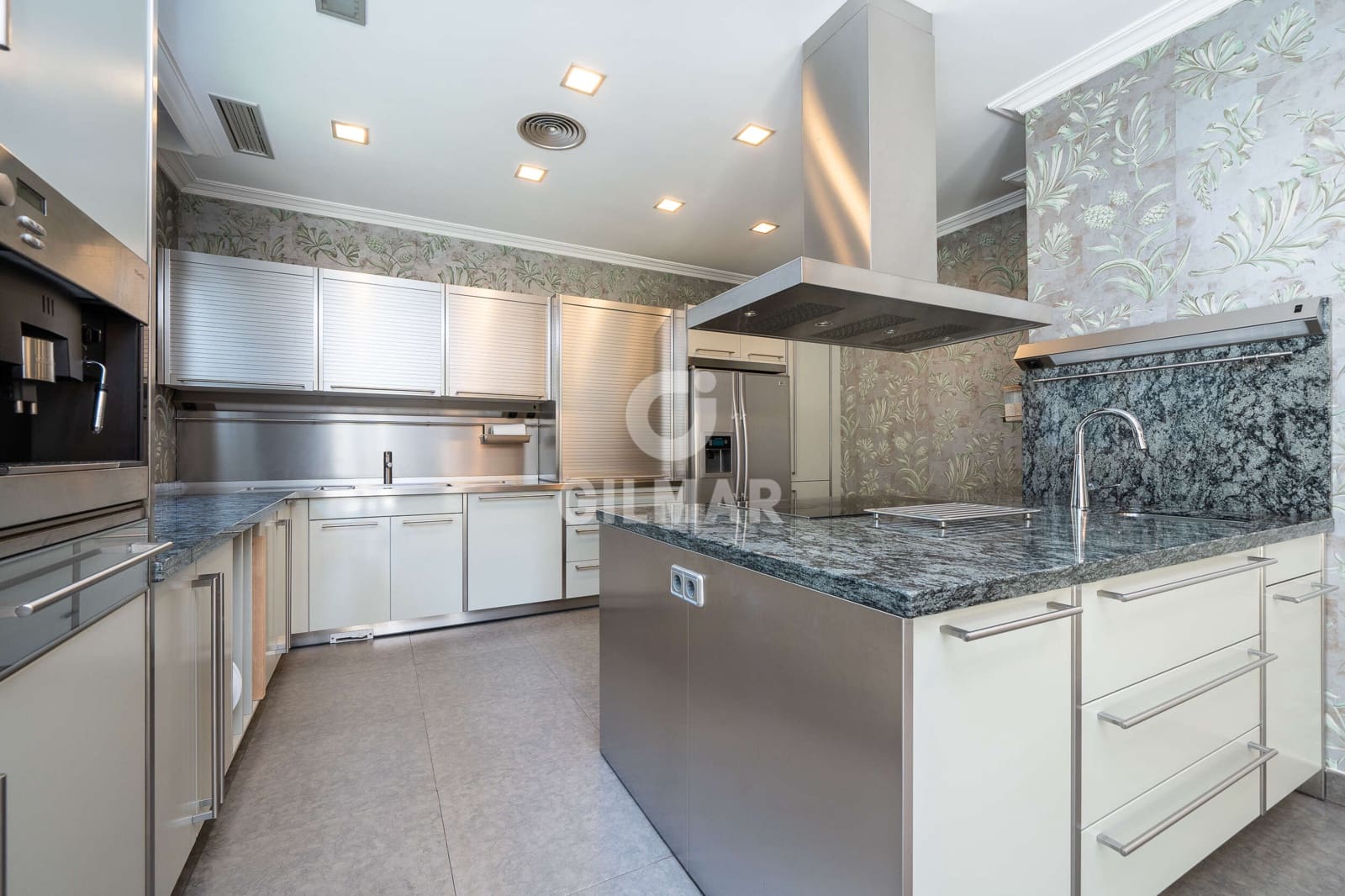 5 sovrum Villa till salu i Madrid stad med pool garage - 6 700 000 € (Ref: 9223657)