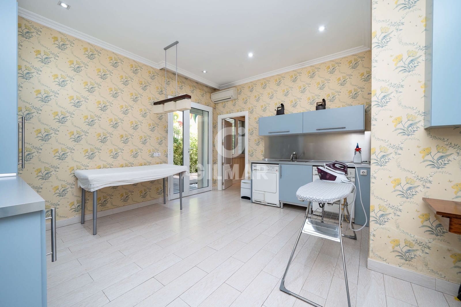 5 sovrum Villa till salu i Madrid stad med pool garage - 6 700 000 € (Ref: 9223657)