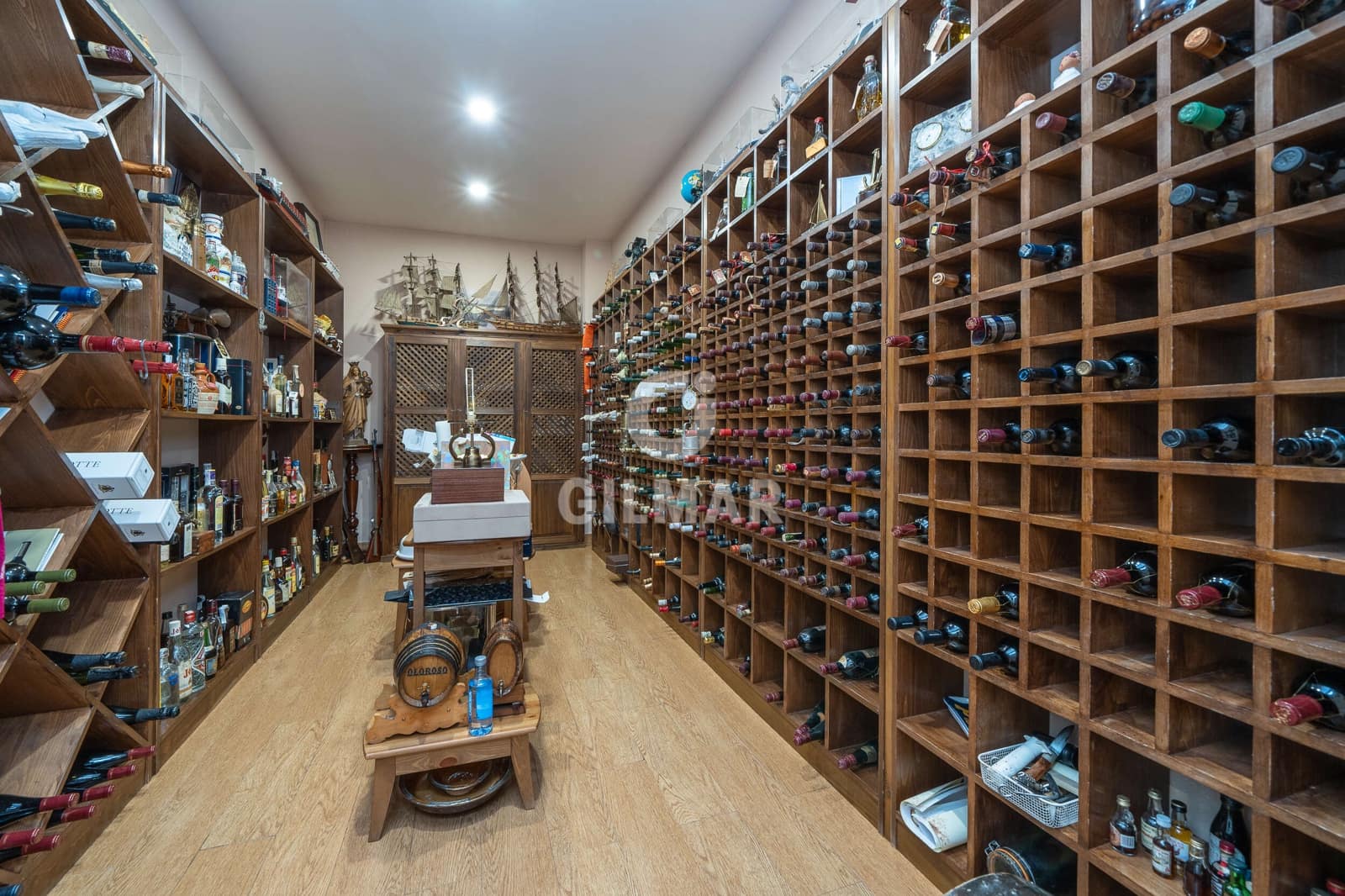 5 sovrum Villa till salu i Madrid stad med pool garage - 6 700 000 € (Ref: 9223657)