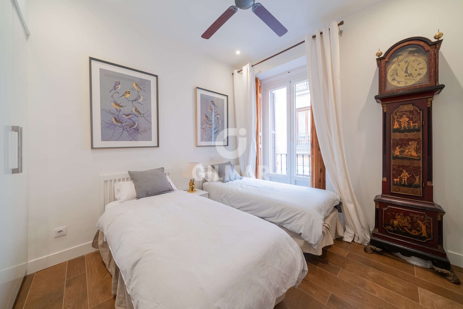 Piso de 3 habitaciones en Madrid ciudad en venta - 1.790.000 € (Ref: 9223662)