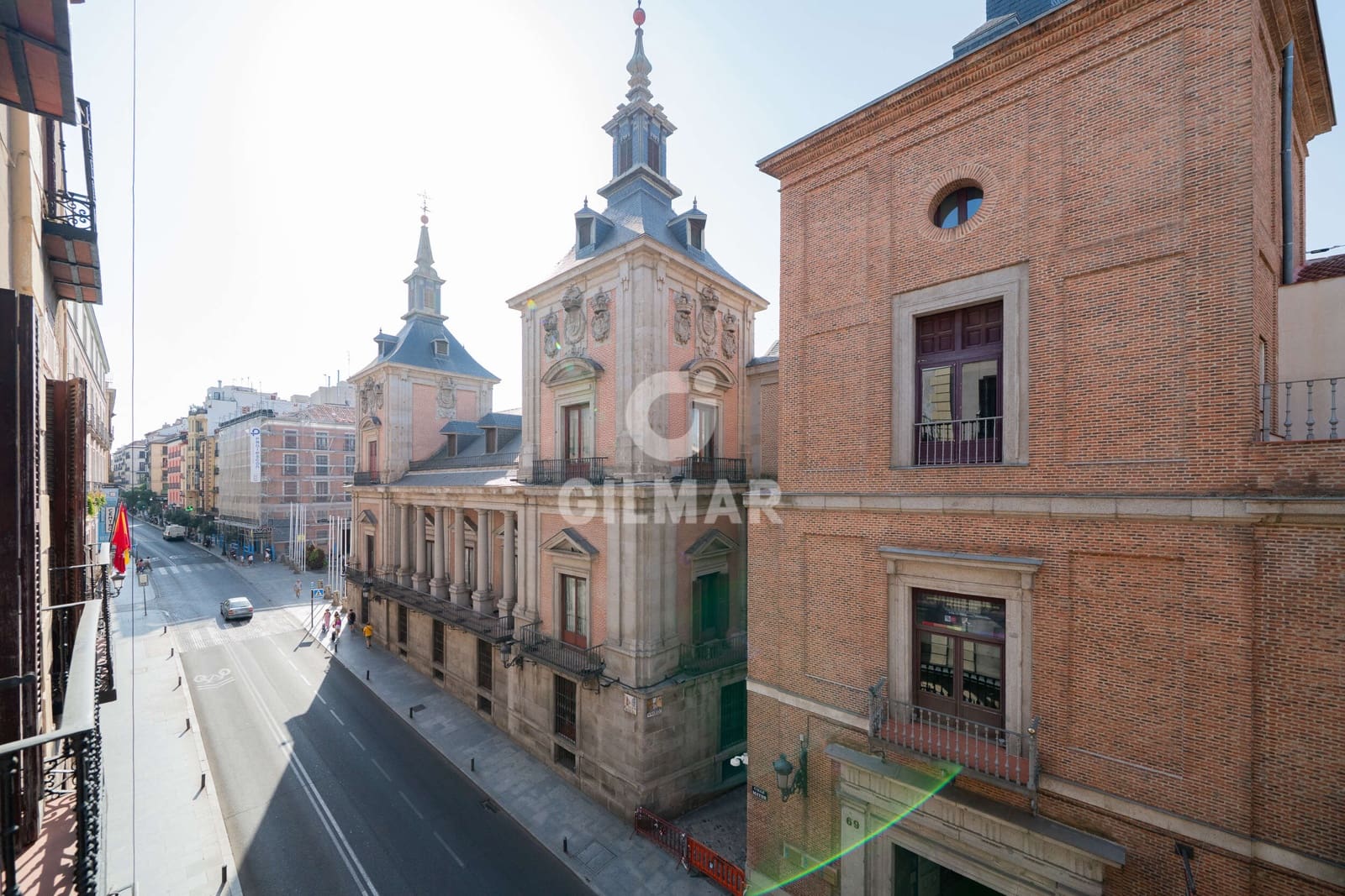 Piso de 3 habitaciones en Madrid ciudad en venta - 1.790.000 € (Ref: 9223662)