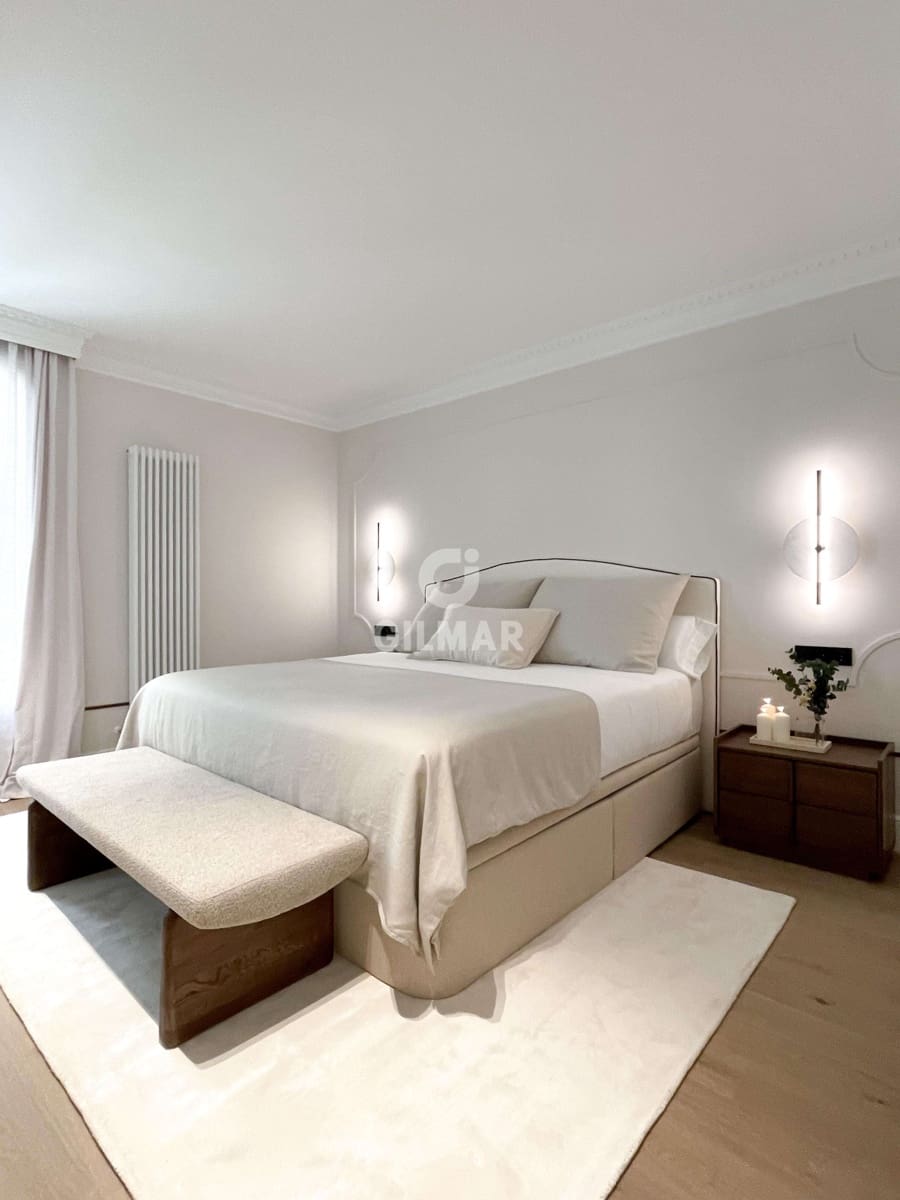 4 soveværelse Lejlighed til salg i Madrid by - € 3.900.000 (Ref: 9224231)