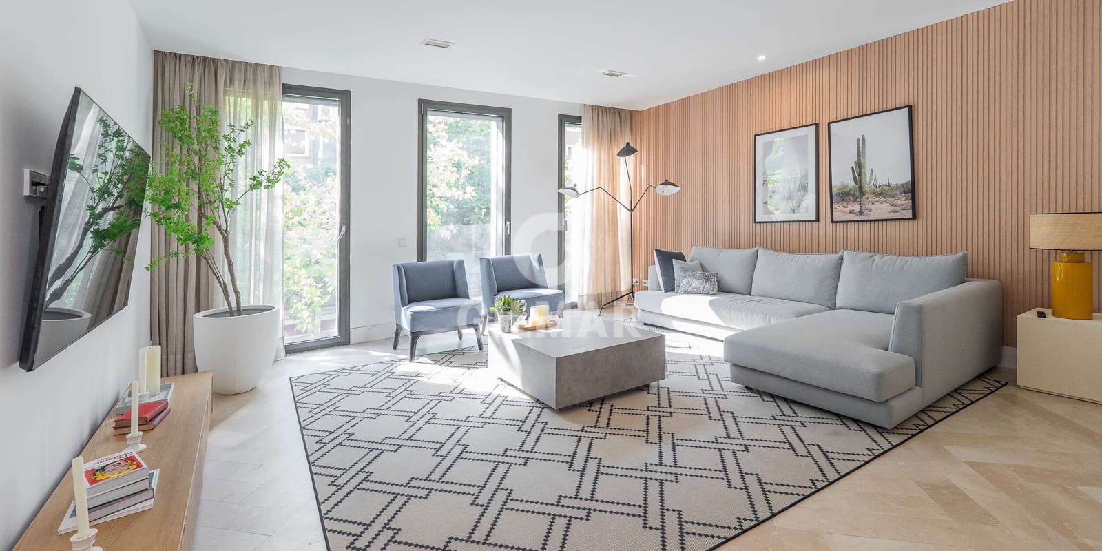 2 soverom Leilighet til salgs i Madrid by med svømmebasseng garasje - € 1 760 000 (Ref: 9224233)