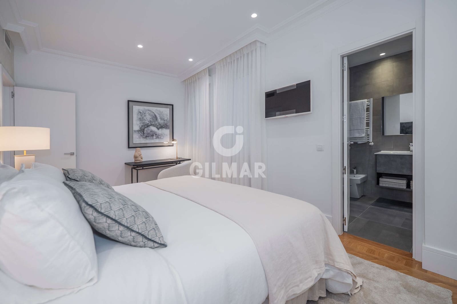 3 slaapkamer Flat te koop in Madrid stad - € 2.985.000 (Ref: 9224236)