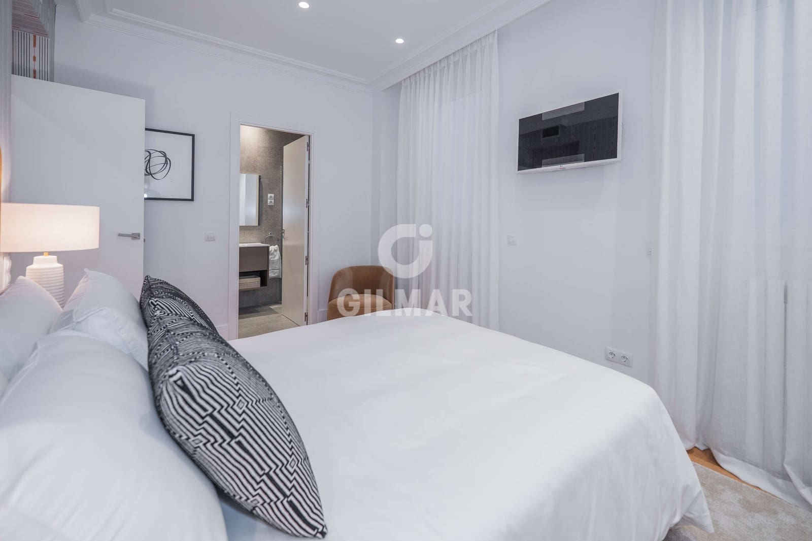3 slaapkamer Flat te koop in Madrid stad - € 2.985.000 (Ref: 9224236)