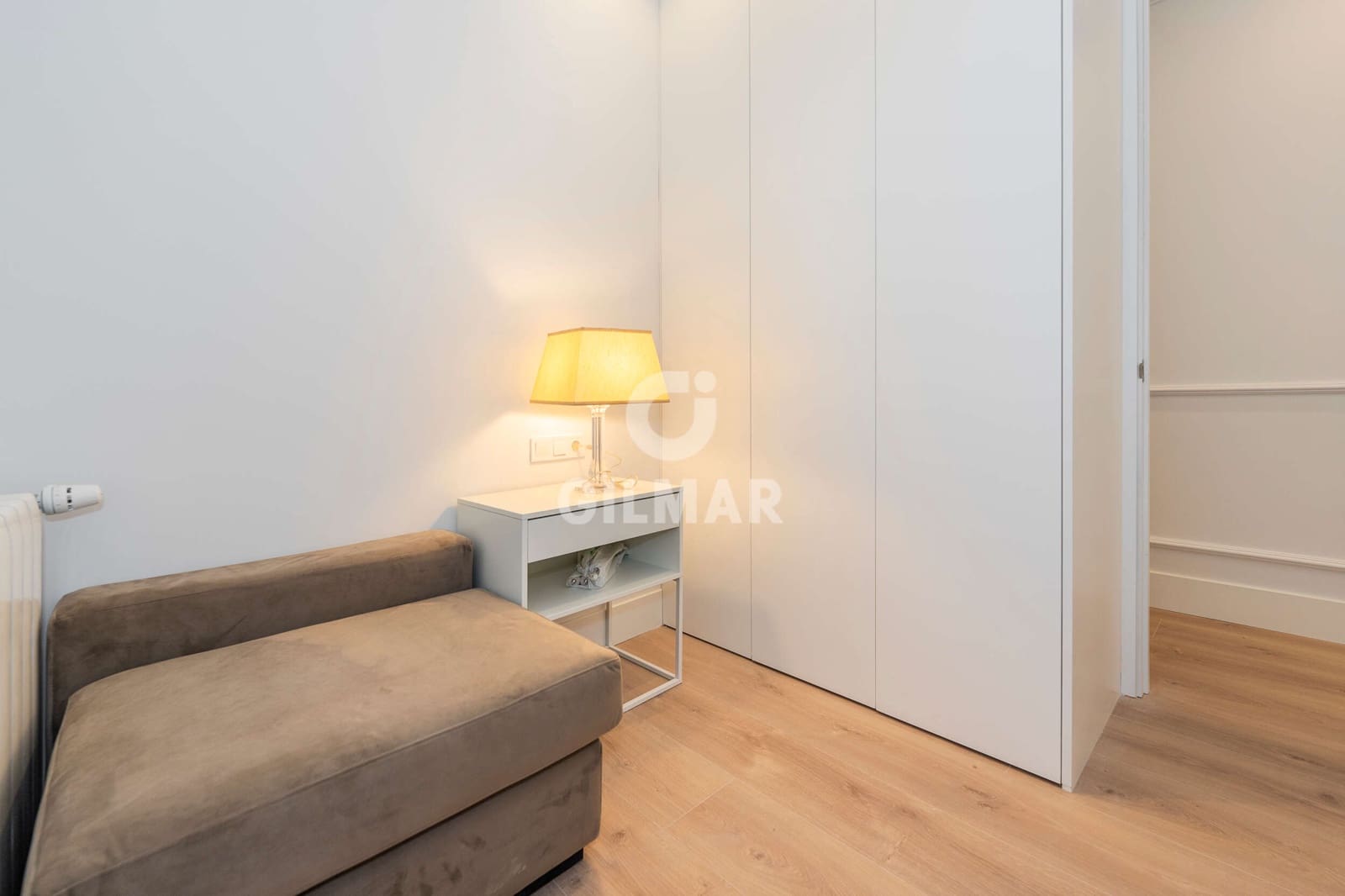 3 soveværelse Lejlighed til salg i Madrid by - € 1.800.000 (Ref: 9224238)