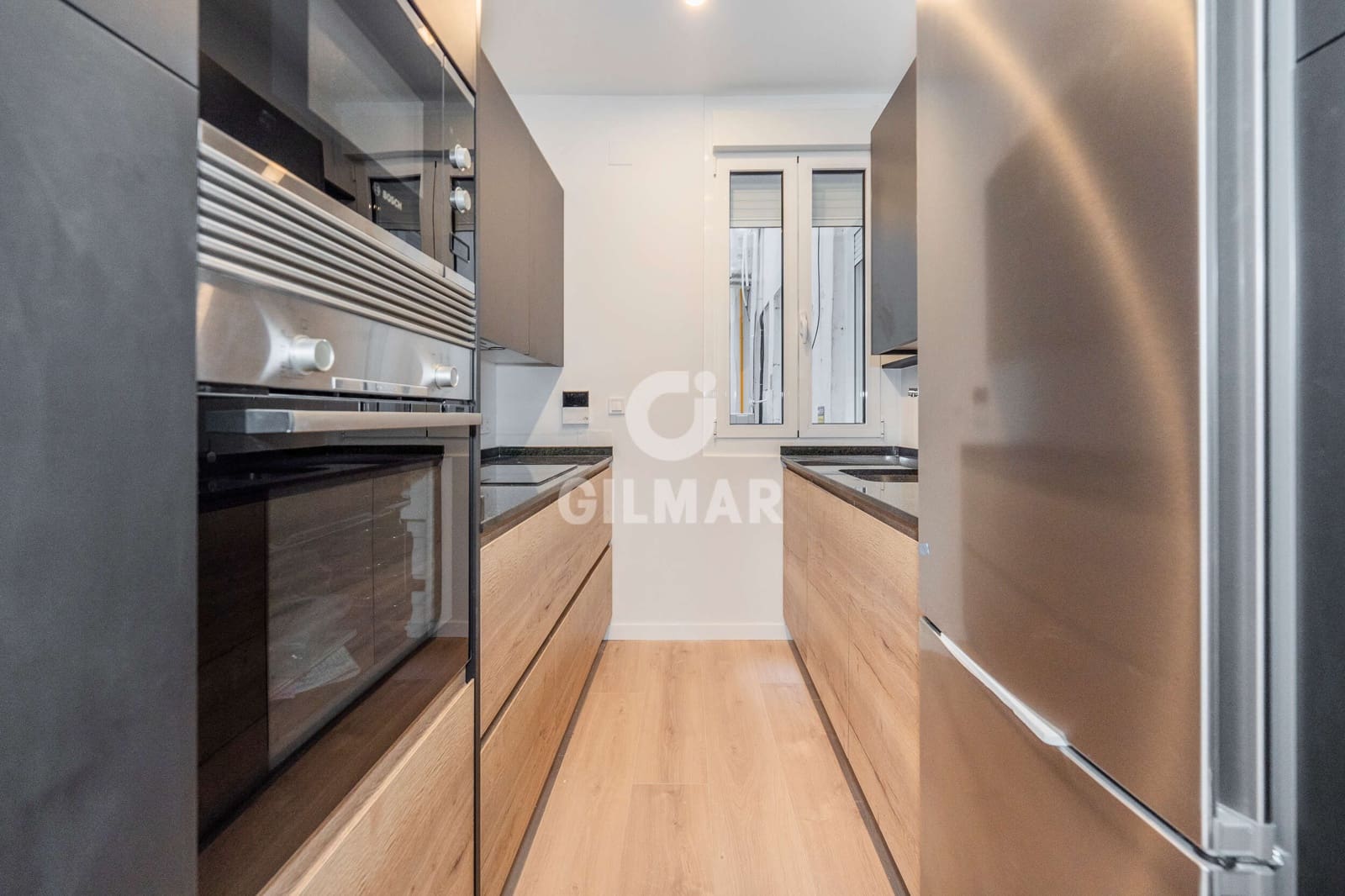 3 soveværelse Lejlighed til salg i Madrid by - € 1.800.000 (Ref: 9224238)