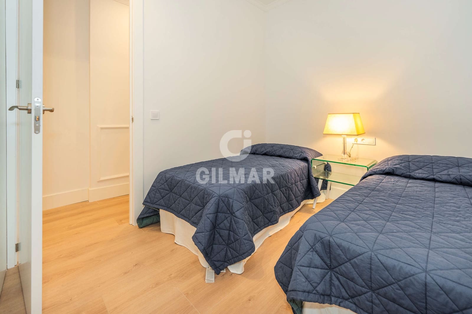 3 soveværelse Lejlighed til salg i Madrid by - € 1.800.000 (Ref: 9224238)