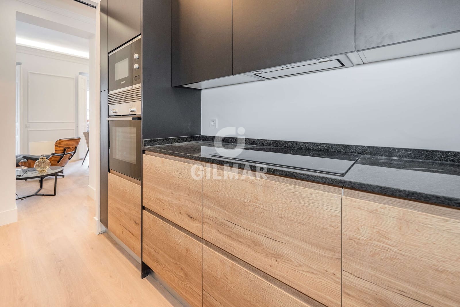 3 soveværelse Lejlighed til salg i Madrid by - € 1.800.000 (Ref: 9224238)