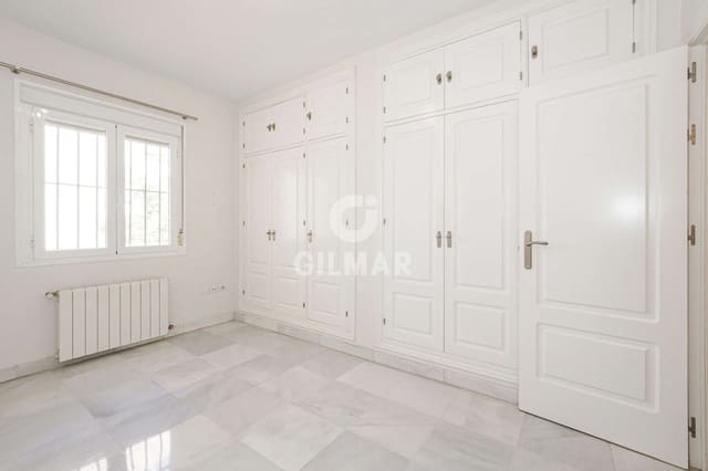 3 quarto Apartamento para venda em Sector Sur, La Palmera, Reina Mercedes, Sevilha cidade com garagem - 620 000 € (Ref: 9227615)