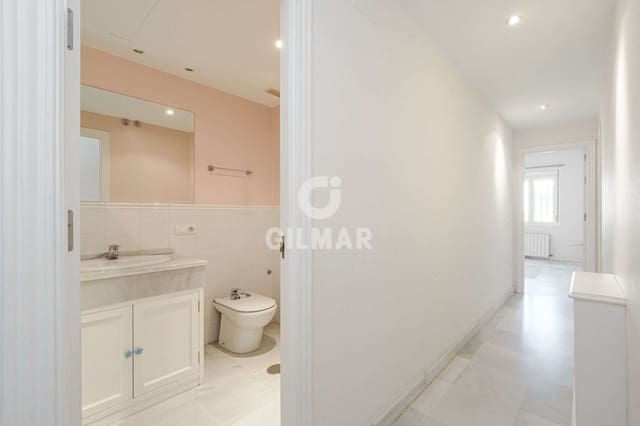 3 quarto Apartamento para venda em Sector Sur, La Palmera, Reina Mercedes, Sevilha cidade com garagem - 620 000 € (Ref: 9227615)