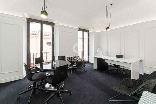 7 bedroom Terraced Villa for sale in Museo, Seville city - € 1,400,000 (Ref: 9227616)