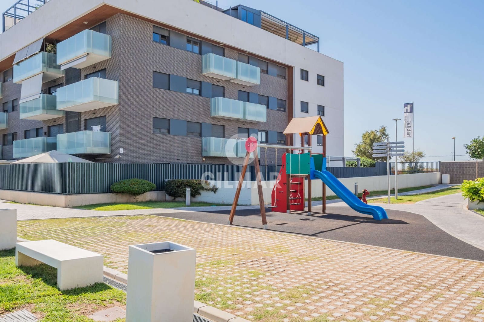 4 soveværelse Penthouse til salg i Mairena del Aljarafe med swimmingpool garage - € 695.000 (Ref: 9227617)