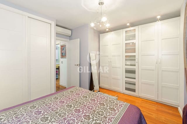 3 bedroom Flat for sale in San Julián, Seville city - € 398,000 (Ref: 9227619)