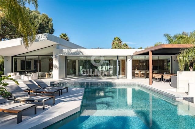 5 soverom Villa til salgs i Hacienda Las Chapas, Marbella med svømmebasseng garasje - € 5 875 000 (Ref: 9227926)