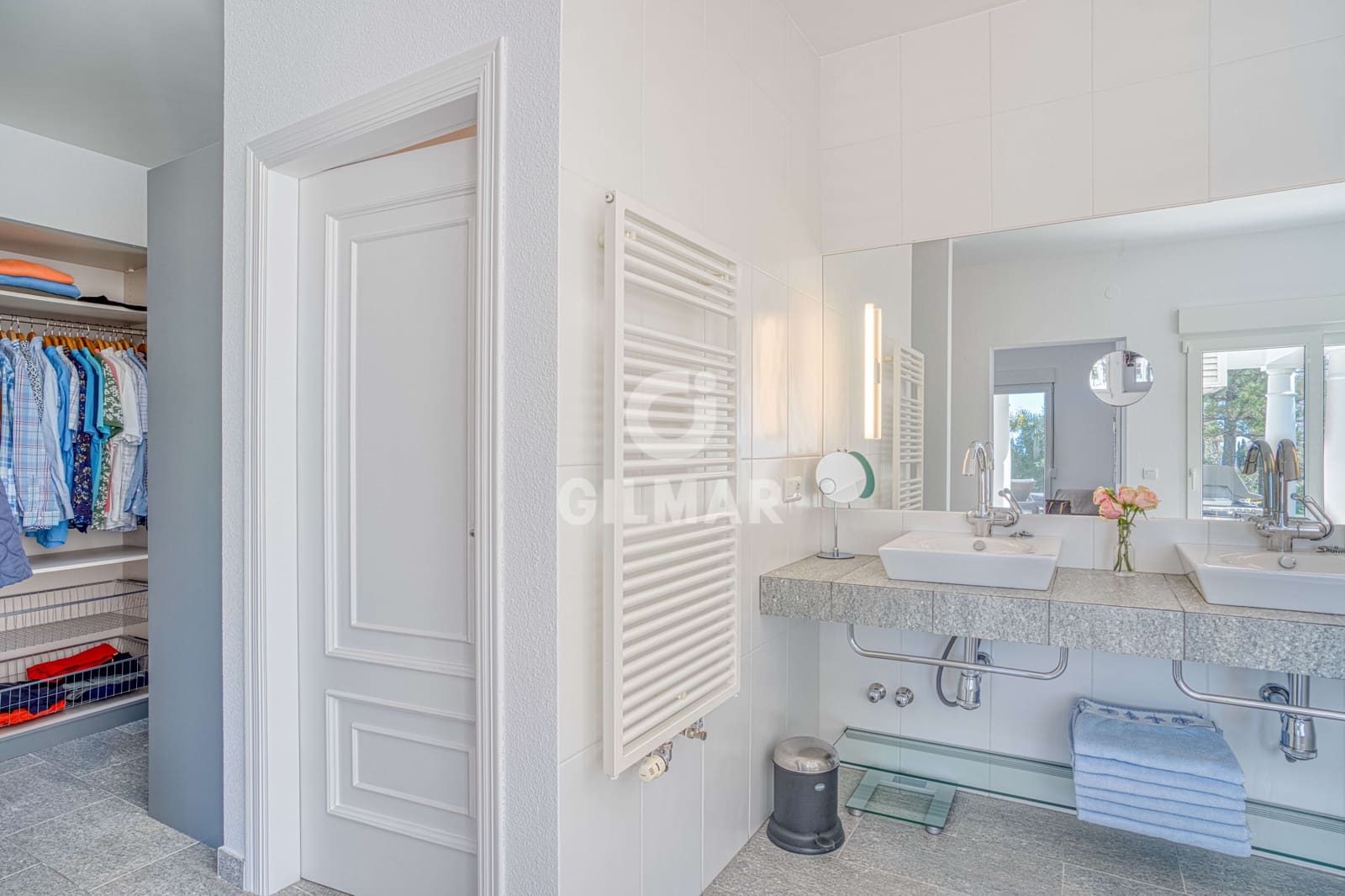 4 sypialnia Willa na sprzedaż w Marbella z basenem garażem - 3 600 000 € (Ref: 9227928)