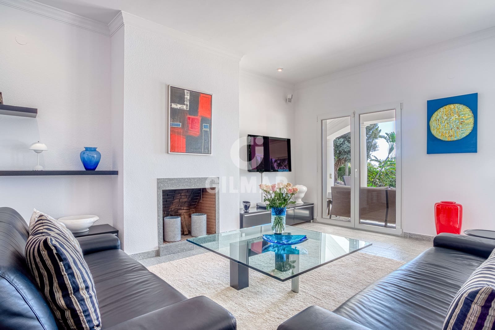 4 sypialnia Willa na sprzedaż w Marbella z basenem garażem - 3 600 000 € (Ref: 9227928)