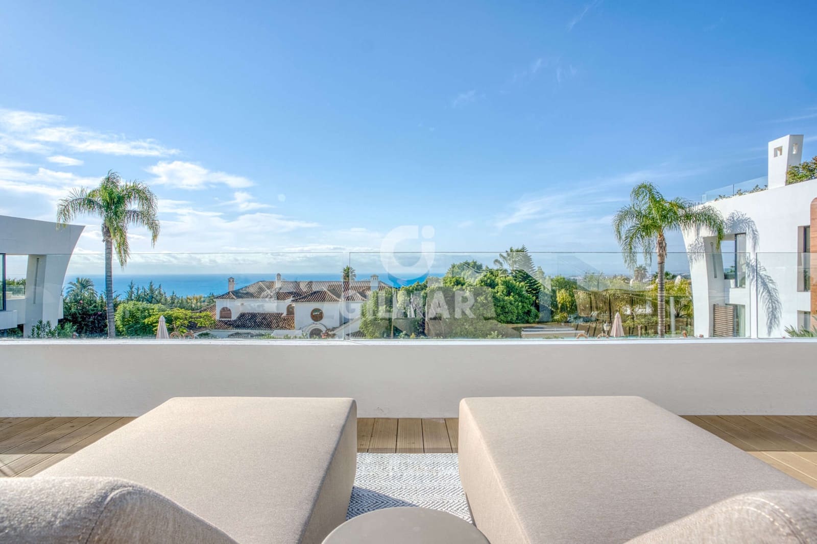 4 sypialnia Mieszkanie na sprzedaż w Golden Mile z basenem garażem - 3 850 000 € (Ref: 9227929)