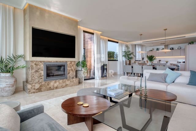 4 bedroom Flat for sale in Sierra Blanca, Marbella with pool garage - € 3,850,000 (Ref: 9227929)