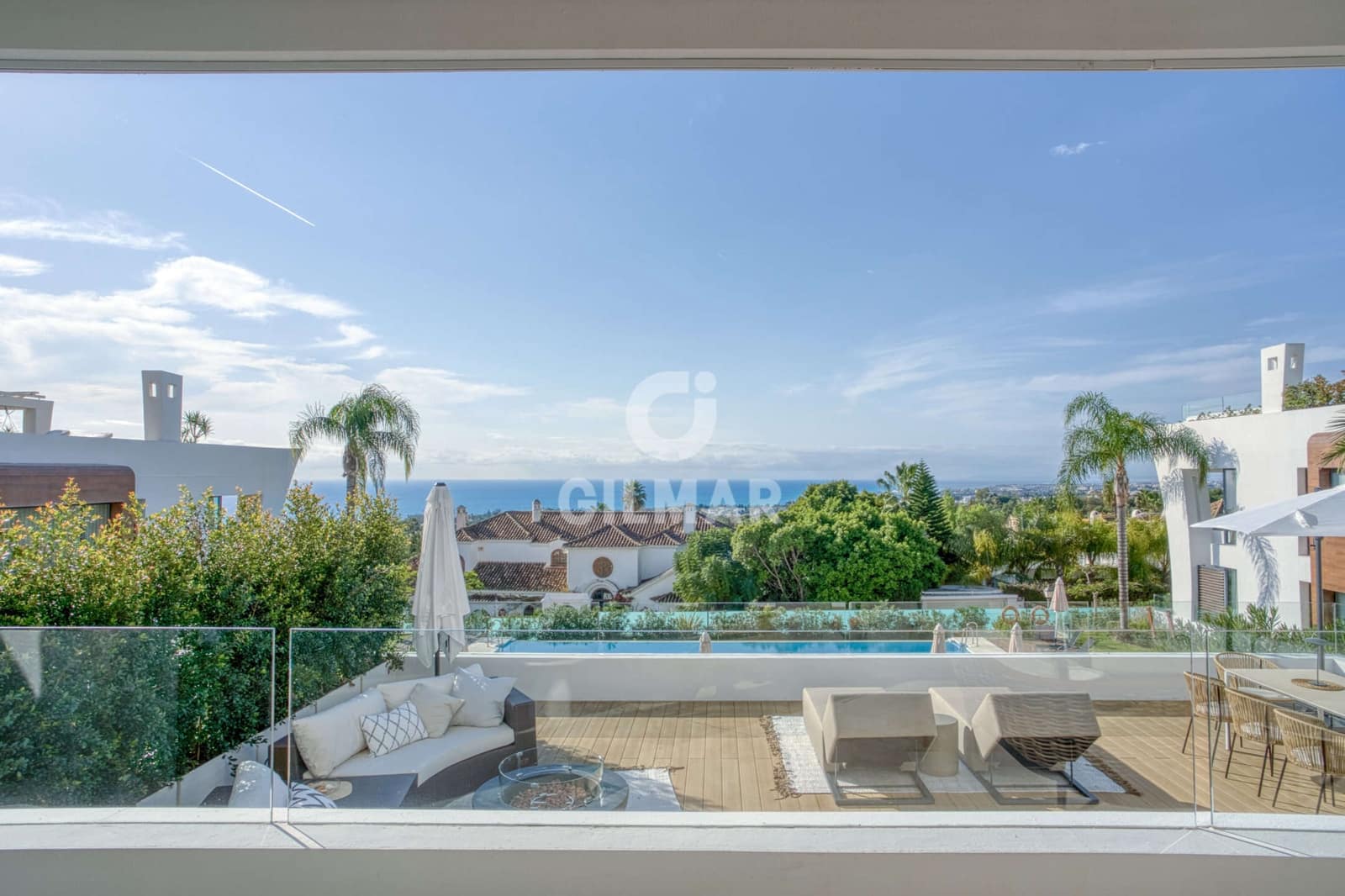 4 sypialnia Mieszkanie na sprzedaż w Golden Mile z basenem garażem - 3 850 000 € (Ref: 9227929)