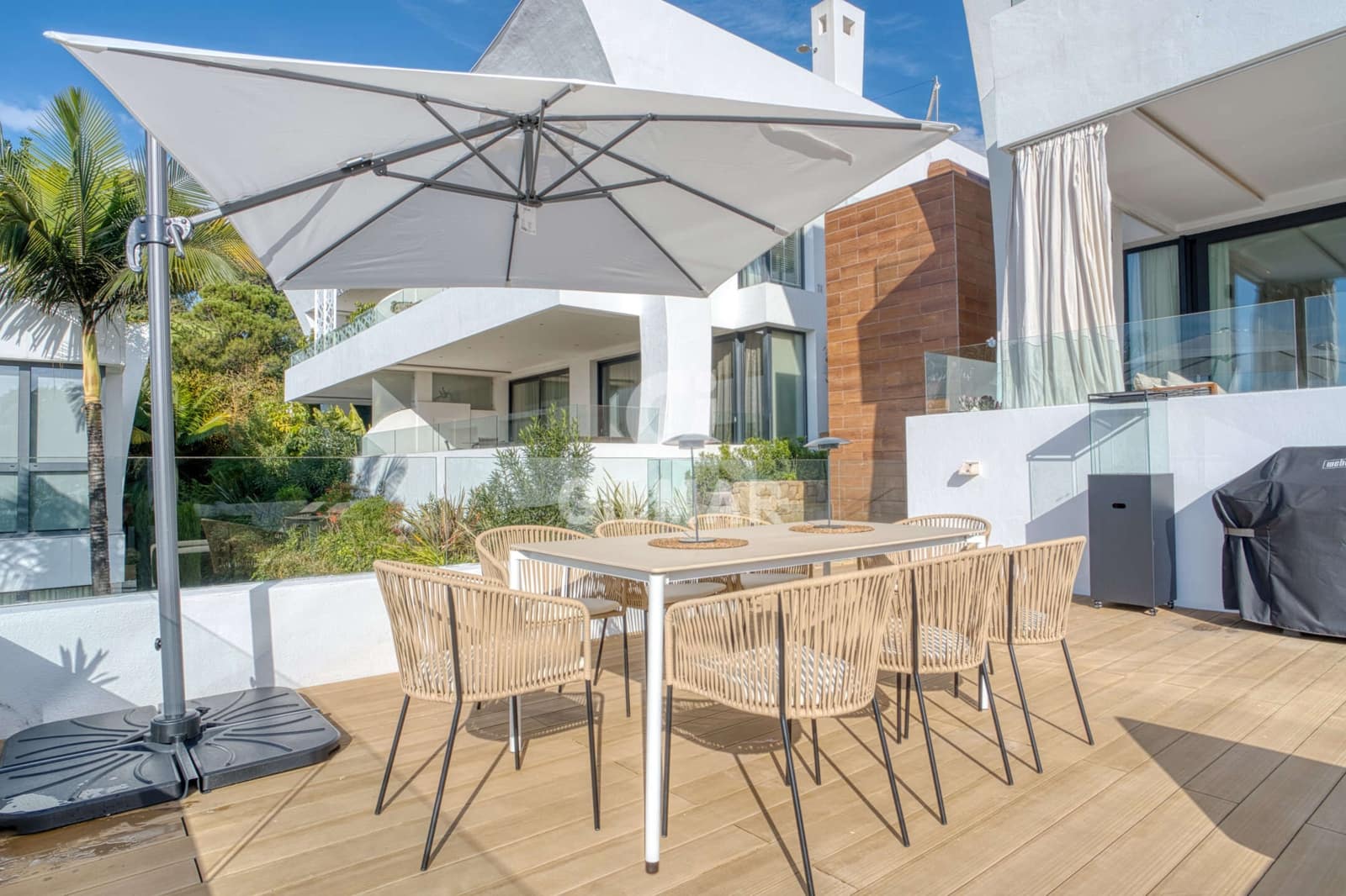 4 sypialnia Mieszkanie na sprzedaż w Golden Mile z basenem garażem - 3 850 000 € (Ref: 9227929)