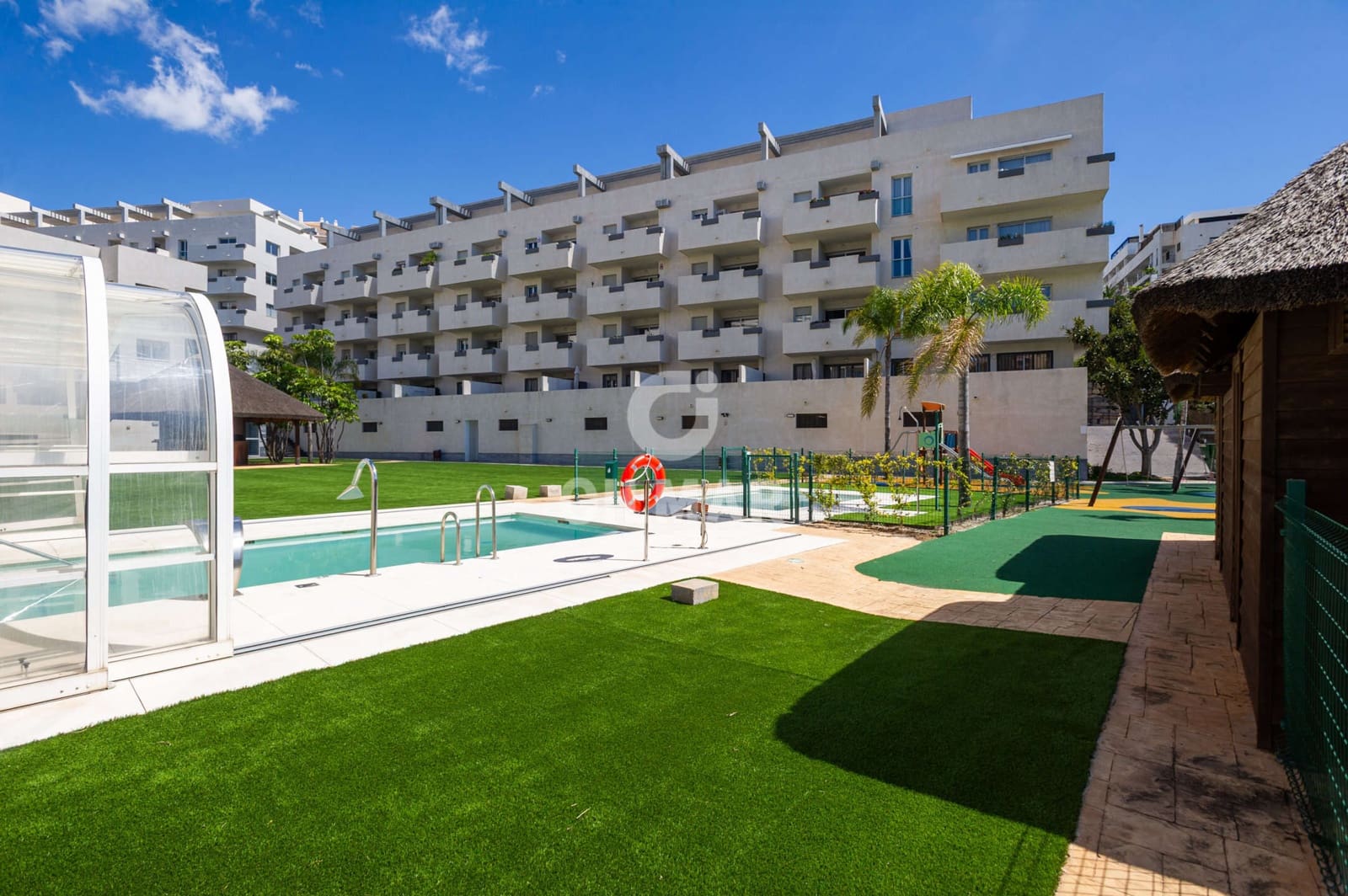 3 soverom Penthouse til salgs i Riviera del Sol med svømmebasseng garasje - € 380 000 (Ref: 9227930)