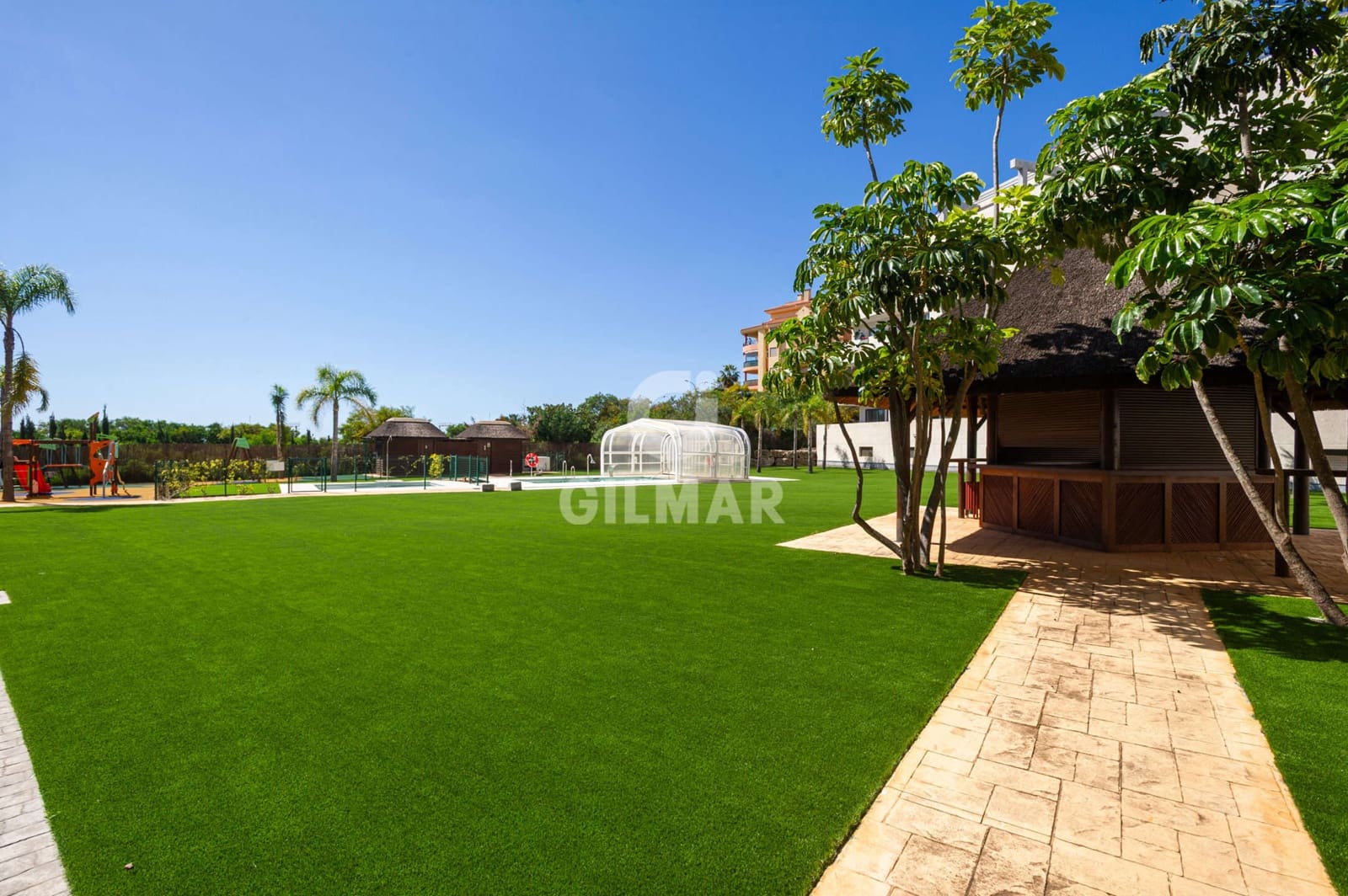 3 soverom Penthouse til salgs i Riviera del Sol med svømmebasseng garasje - € 380 000 (Ref: 9227930)