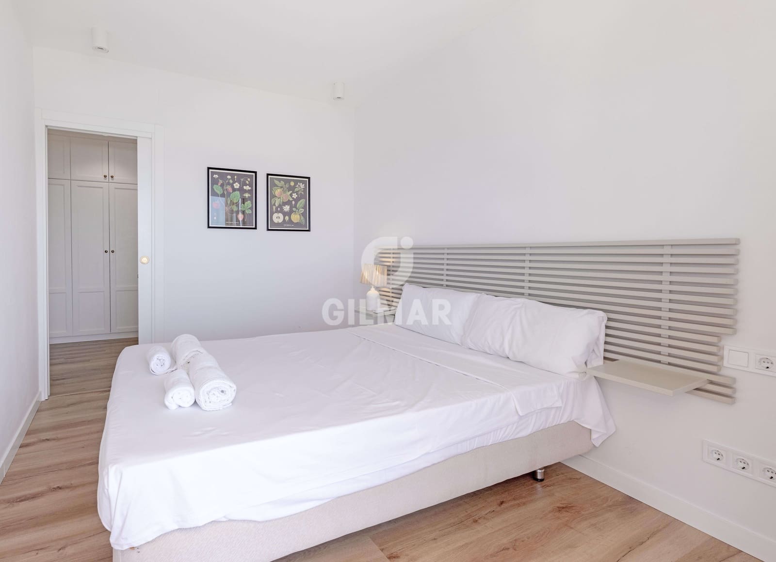 2 Zimmer Penthouse zu verkaufen in Elviria mit Pool - 950.000 € (Ref: 9227933)