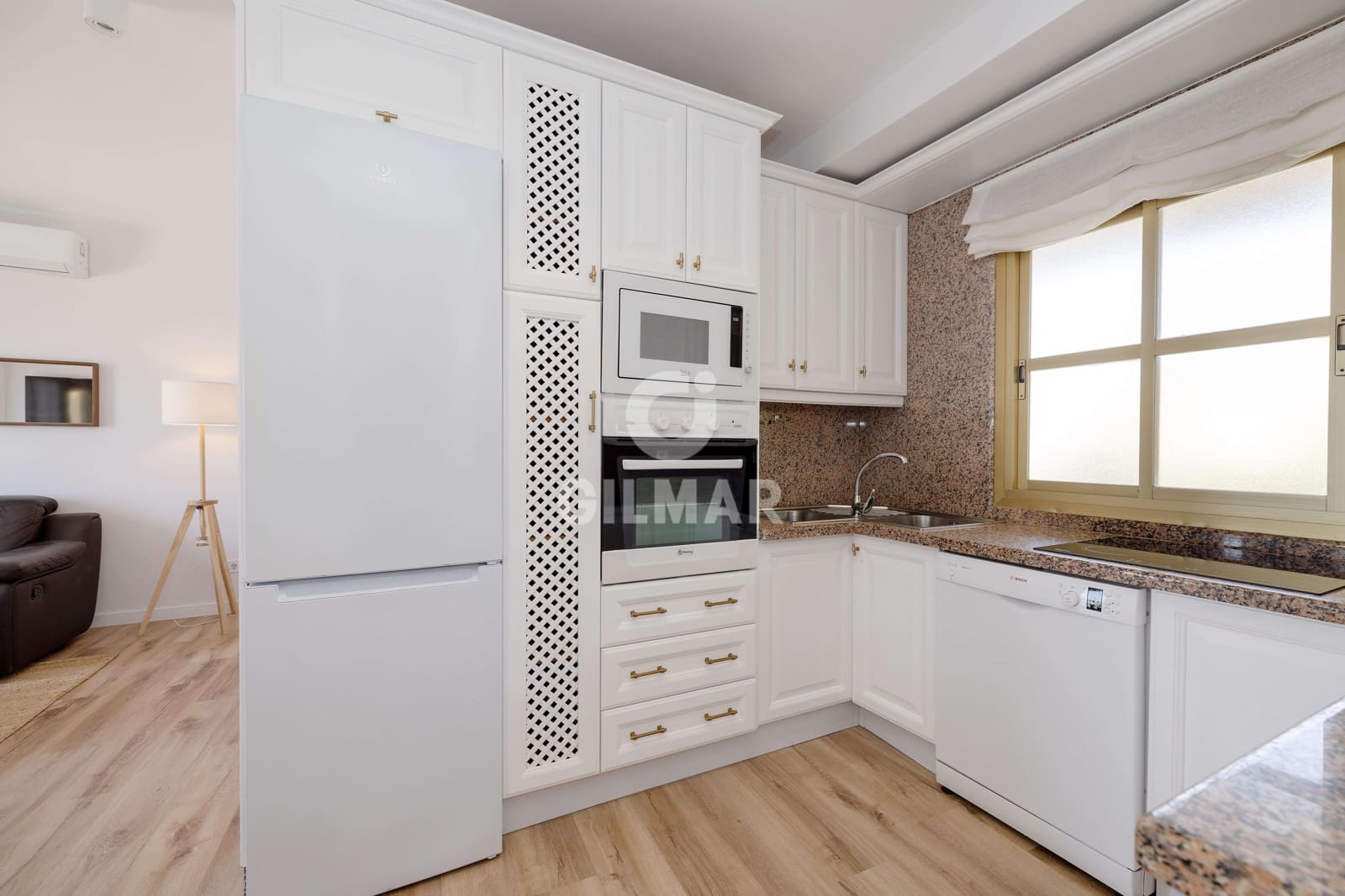 2 Zimmer Penthouse zu verkaufen in Elviria mit Pool - 950.000 € (Ref: 9227933)