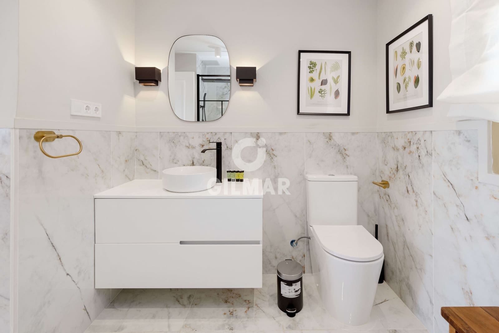 2 Zimmer Penthouse zu verkaufen in Elviria mit Pool - 950.000 € (Ref: 9227933)