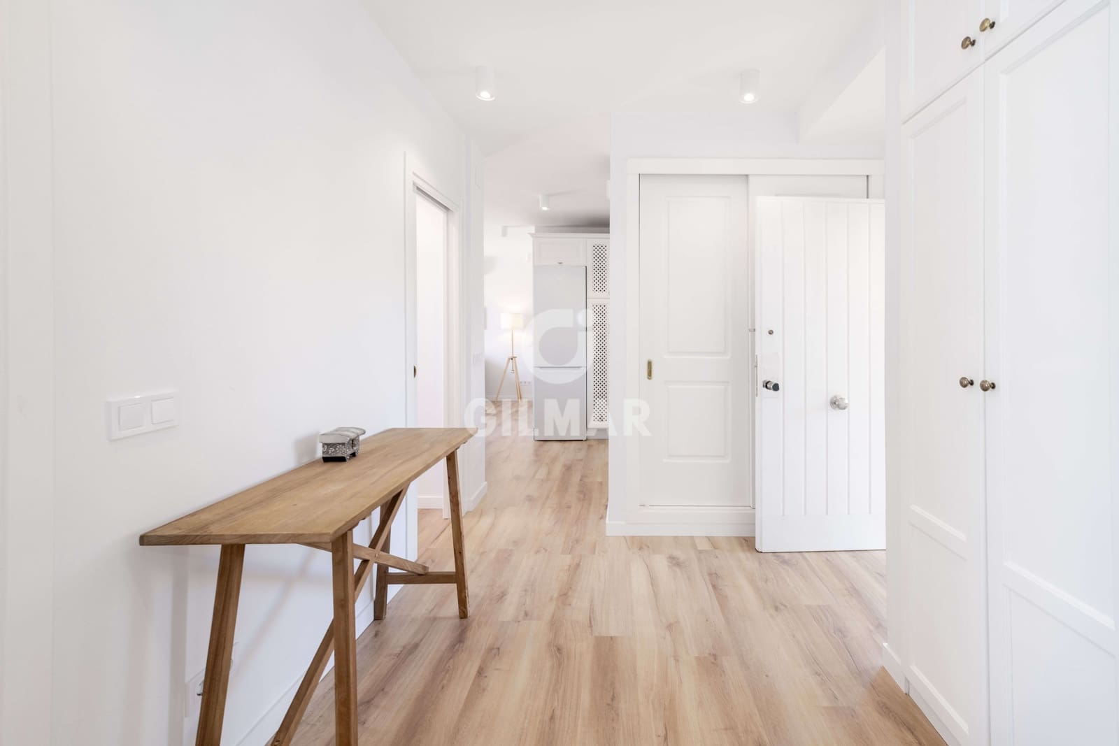 2 Zimmer Penthouse zu verkaufen in Elviria mit Pool - 950.000 € (Ref: 9227933)