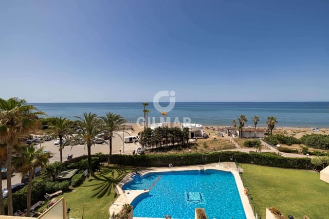 2 bedroom Penthouse for sale in Elviria, Marbella with pool - € 950,000 (Ref: 9227933)