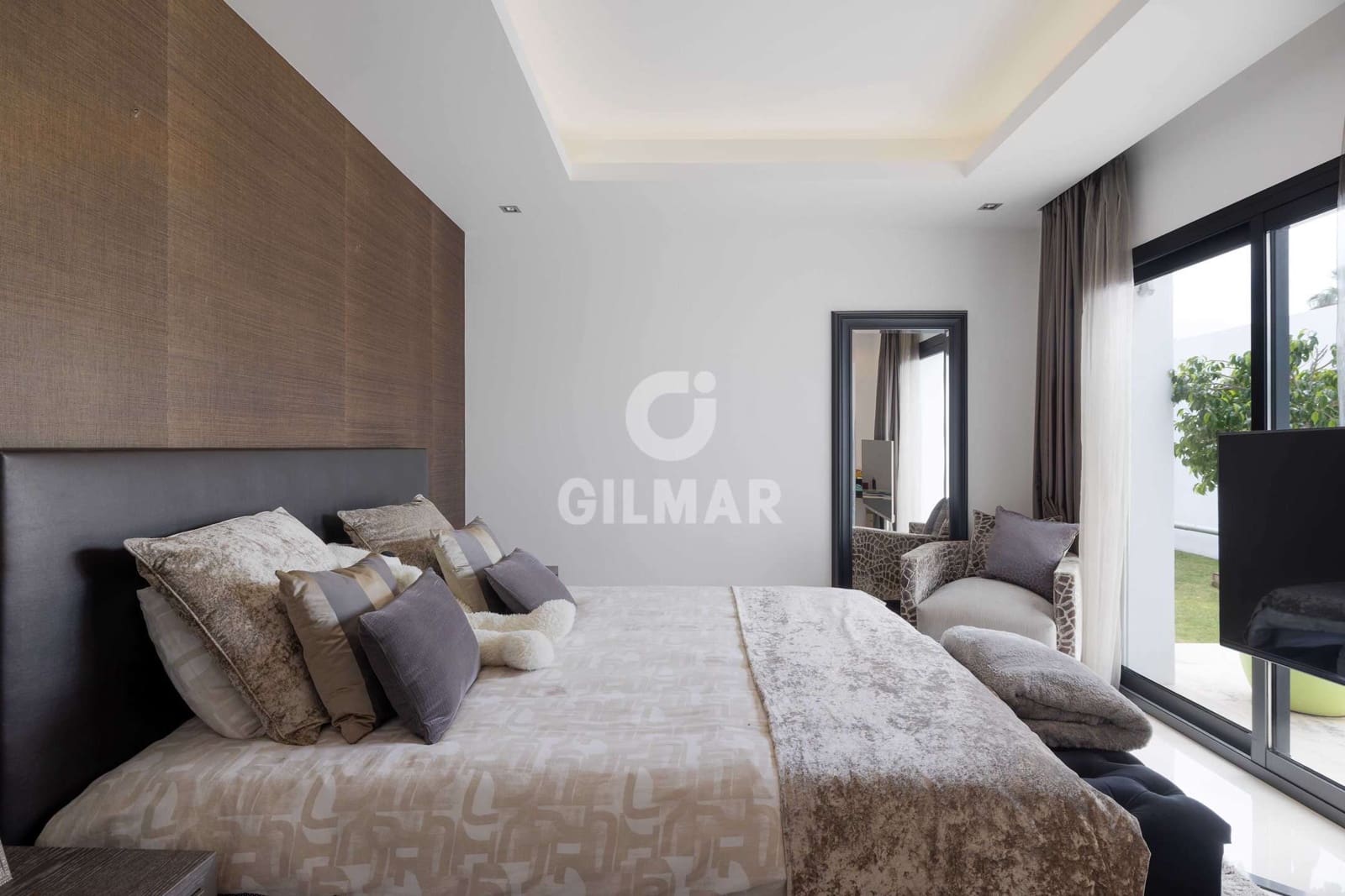 5 sovrum Villa till salu i Golden Mile med pool garage - 4 150 000 € (Ref: 9227934)