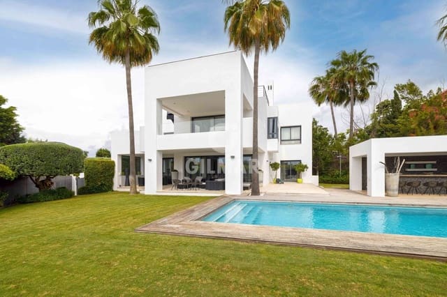 5 sypialnia Willa na sprzedaż w Lomas De Marbella, Marbella z basenem garażem - 4 150 000 € (Ref: 9227934)