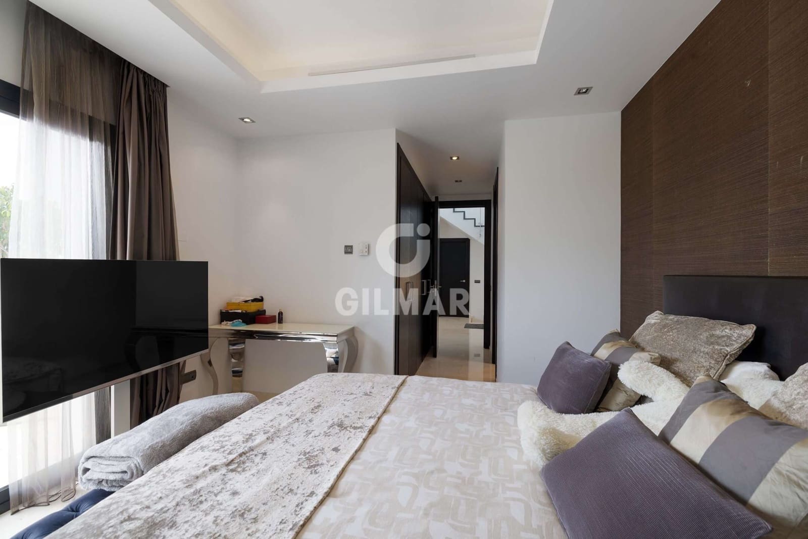 5 sovrum Villa till salu i Golden Mile med pool garage - 4 150 000 € (Ref: 9227934)