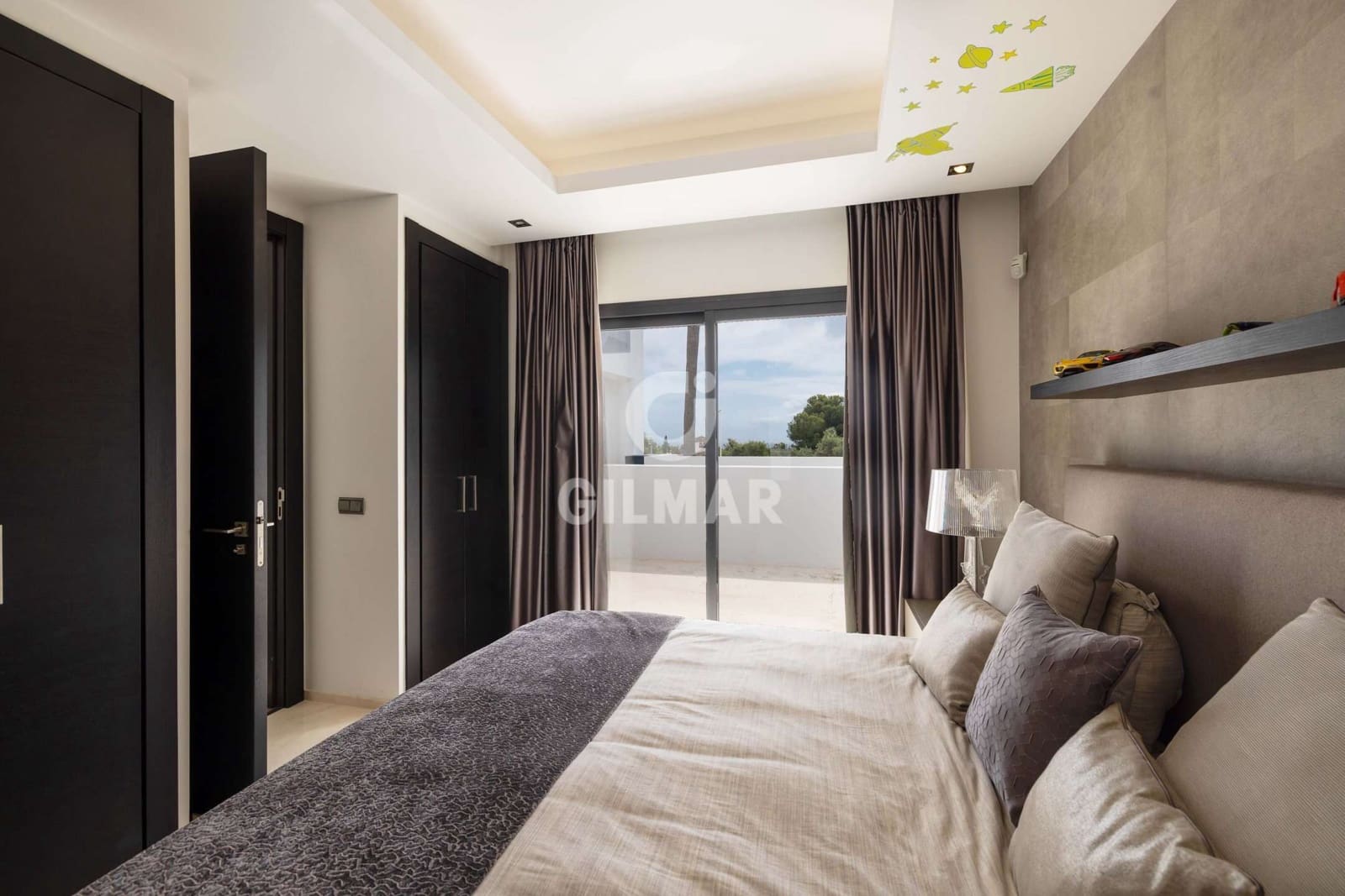 5 sovrum Villa till salu i Golden Mile med pool garage - 4 150 000 € (Ref: 9227934)